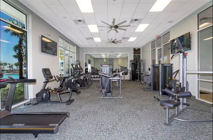 Image No.43-10 Bed Property for sale