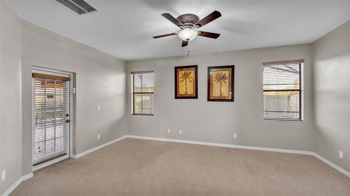 Image No.18-5 Bed Property for sale