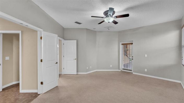 Image No.20-5 Bed Property for sale