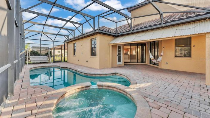 Image No.45-5 Bed Property for sale