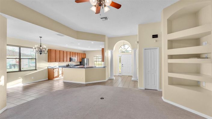 Image No.9-5 Bed Property for sale