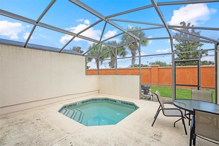 Image No.24-3 Bed Townhouse for sale