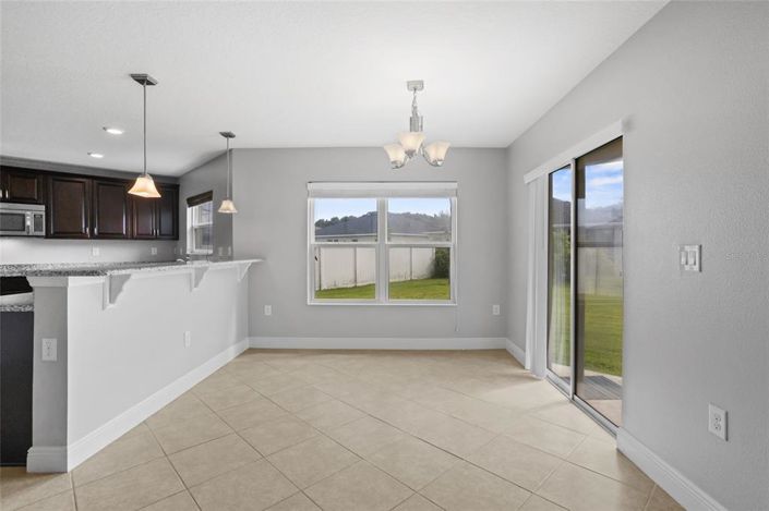 Image No.12-3 Bed Property for sale