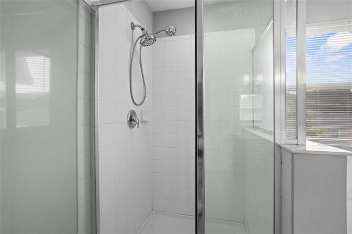 Image No.29-3 Bed Property for sale