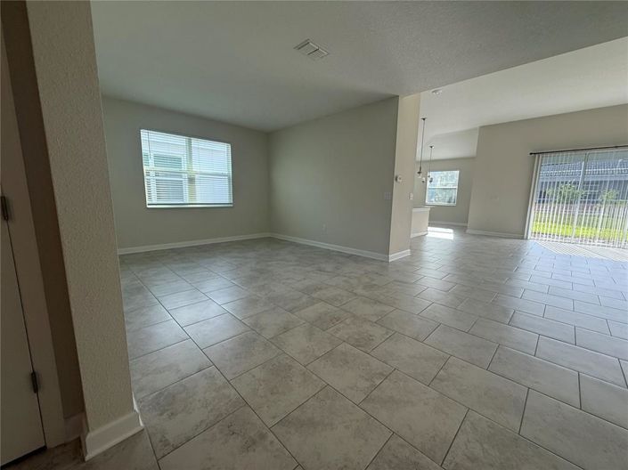 Image No.16-4 Bed Property for sale