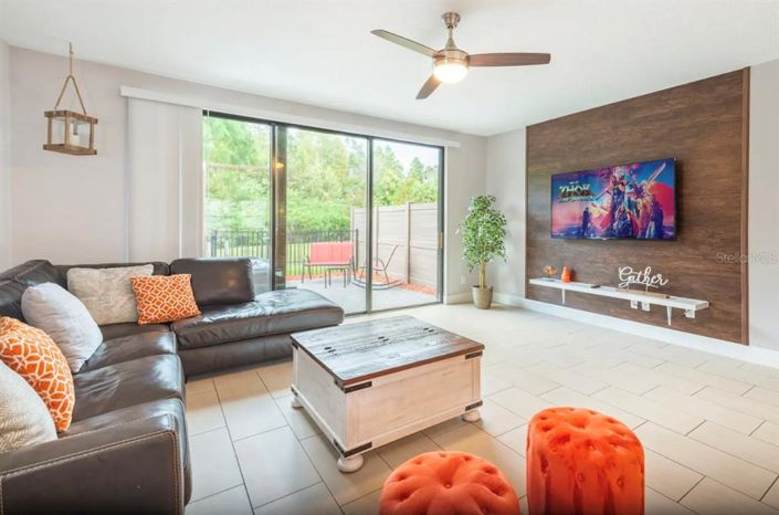 Image No.11-3 Bed Townhouse for sale