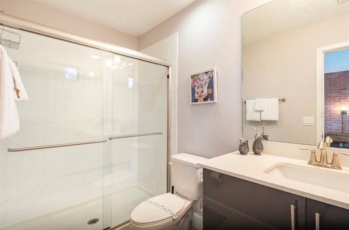 Image No.22-3 Bed Townhouse for sale