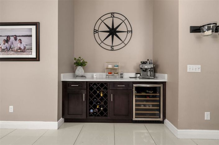 Image No.18-4 Bed Property for sale