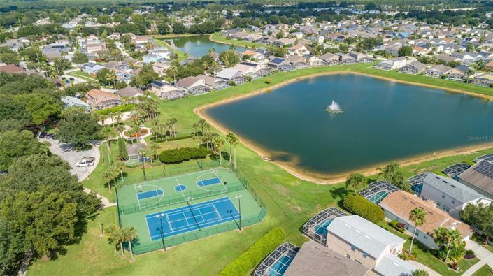 Image No.54-4 Bed Property for sale