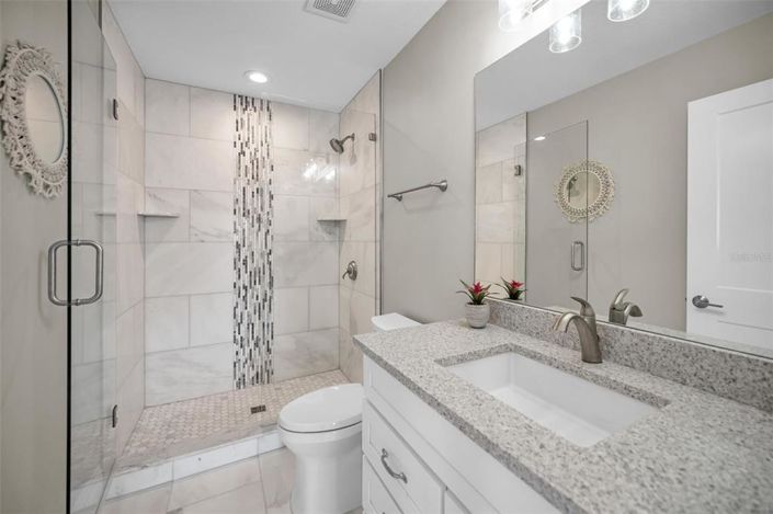 Image No.47-5 Bed Property for sale