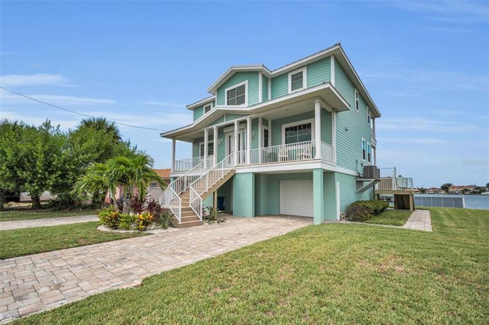 Image No.7-5 Bed Property for sale