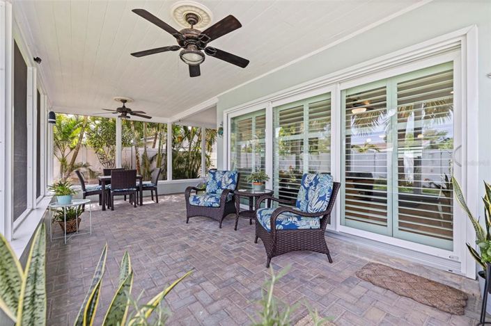 Image No.20-3 Bed Property for sale