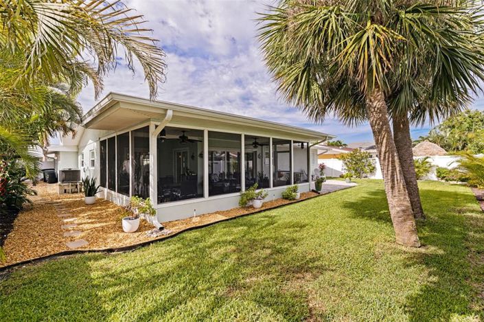 Image No.30-3 Bed Property for sale