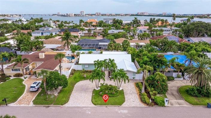 Image No.42-3 Bed Property for sale