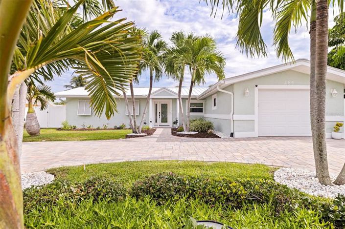 Image No.44-3 Bed Property for sale