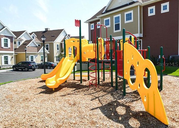 Image No.40-3 Bed Townhouse for sale