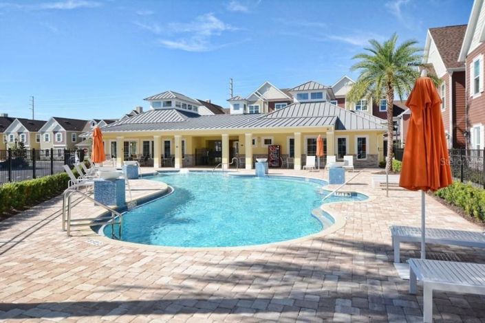 Image No.44-3 Bed Townhouse for sale