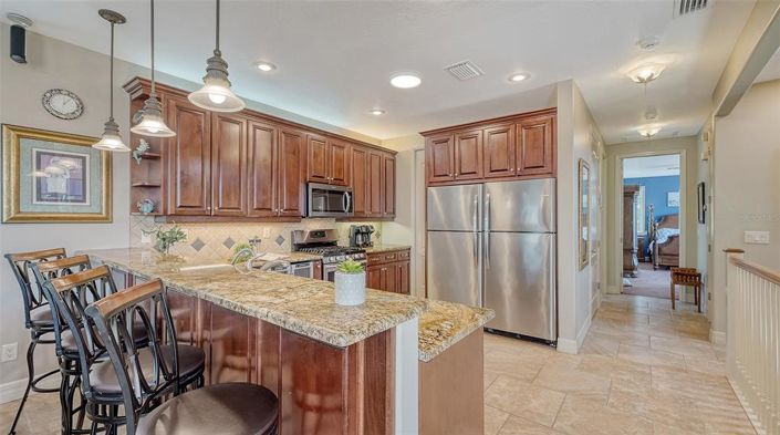 Image No.16-3 Bed Property for sale