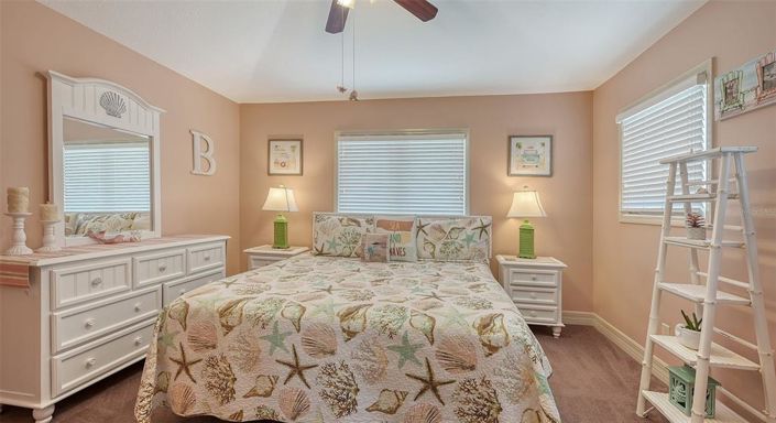 Image No.28-3 Bed Property for sale