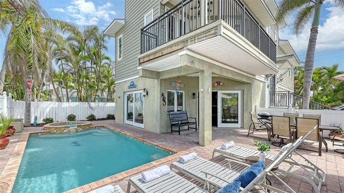 Image No.5-3 Bed Property for sale