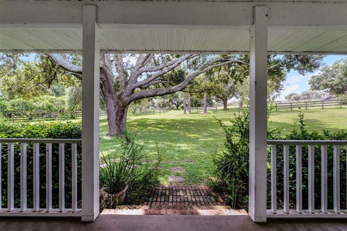 Image No.8-3 Bed Property for sale