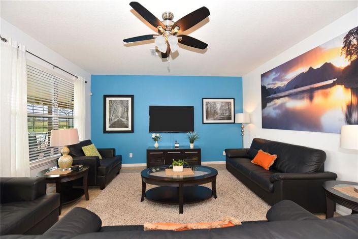 Image No.23-7 Bed Property for sale