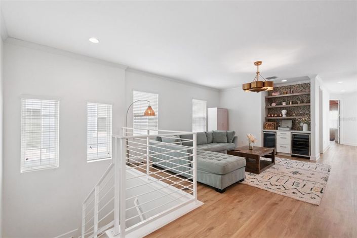 Image No.27-5 Bed Property for sale