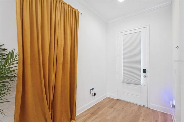 Image No.4-5 Bed Property for sale