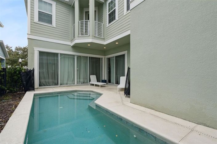 Image No.51-5 Bed Property for sale