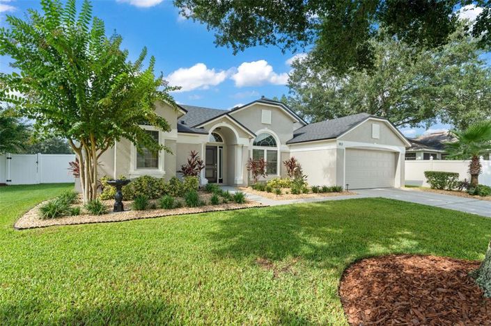 Image No.42-3 Bed Property for sale