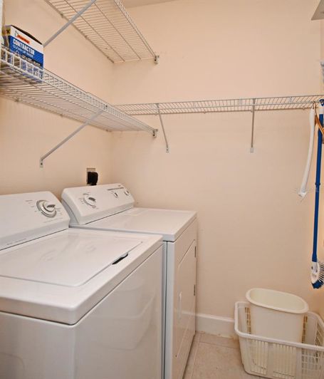 Image No.12-3 Bed Property for sale