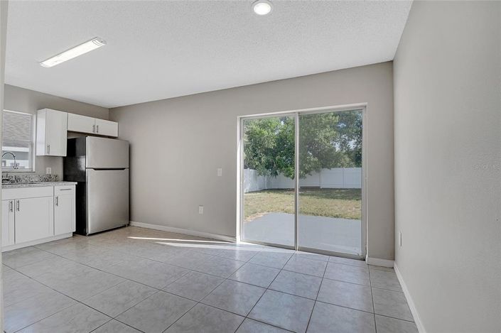 Image No.20-4 Bed Property for sale