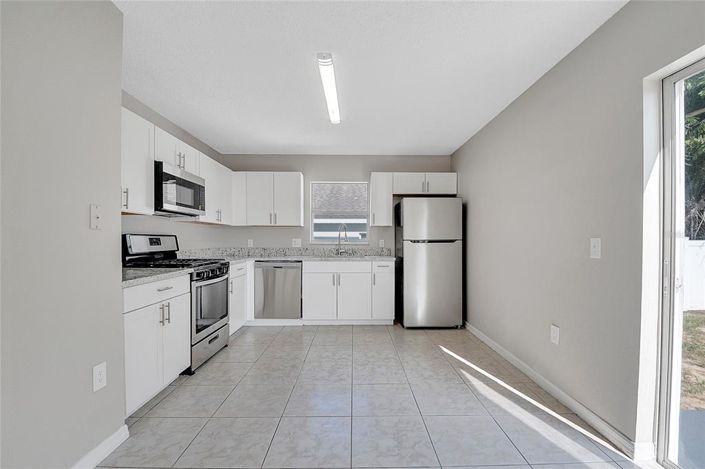 Image No.22-4 Bed Property for sale