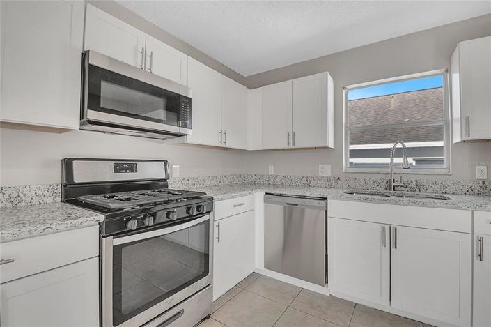 Image No.24-4 Bed Property for sale