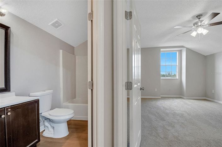 Image No.37-4 Bed Property for sale