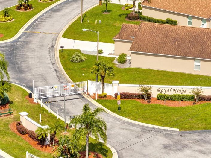 Image No.53-4 Bed Property for sale