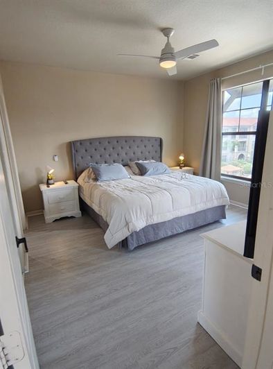 Image No.12-4 Bed Property for sale