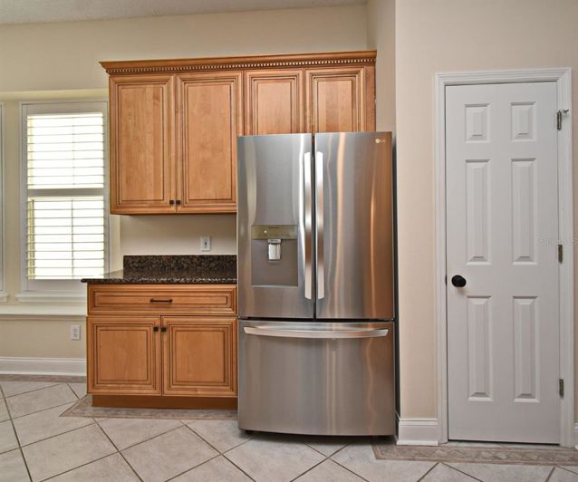 Image No.9-3 Bed Property for sale