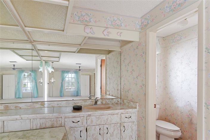 Image No.22-3 Bed Property for sale