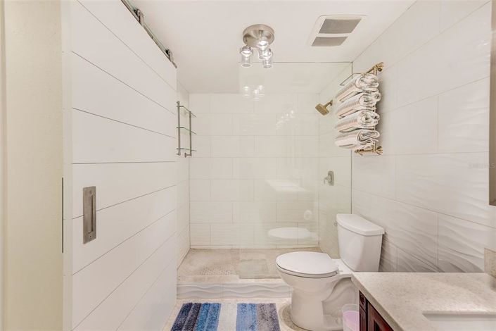 Image No.14-2 Bed Property for sale