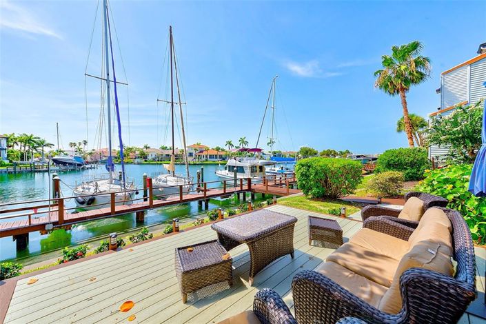 Image No.28-2 Bed Property for sale