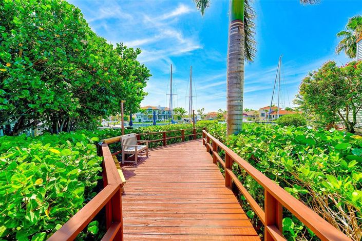 Image No.29-2 Bed Property for sale