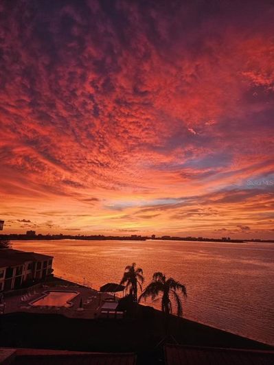 Image No.16-2 Bed Property for sale