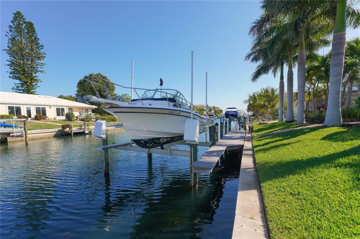 Image No.23-3 Bed Property for sale