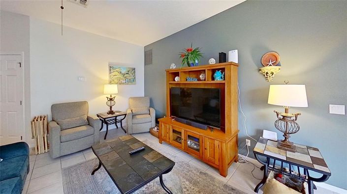 Image No.19-5 Bed Property for sale