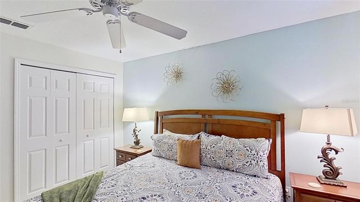 Image No.45-5 Bed Property for sale