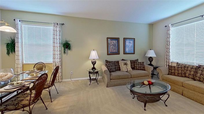 Image No.5-5 Bed Property for sale