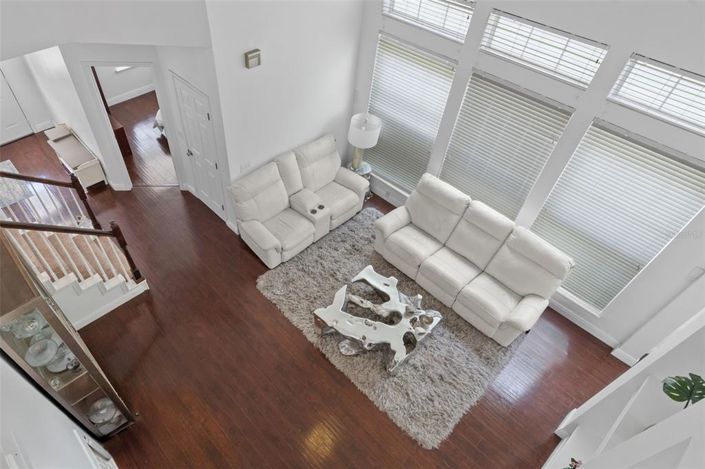 Image No.6-4 Bed Property for sale