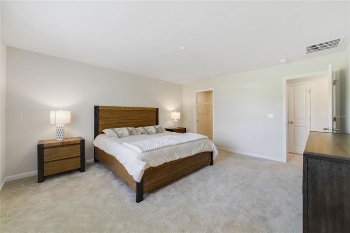 Image No.16-5 Bed Property for sale