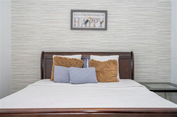 Image No.34-3 Bed Property for sale